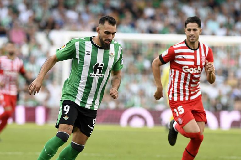 Molt injusta derrota del Girona (2-1) a camp del Betis