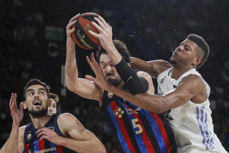 El Madrid s’endú la supercopa (88-83) a la pròrroga