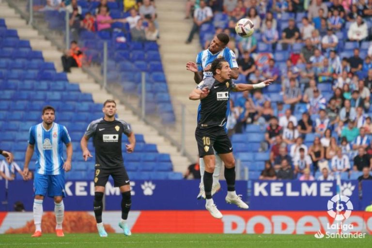 L’Espanyol no sap gestionar jugar amb avantatge i empata (2-2) amb el cuer