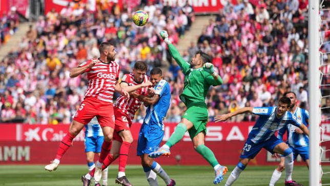 El Girona (2-1) envia l’Espanyol a la ratlla de la zona de descens